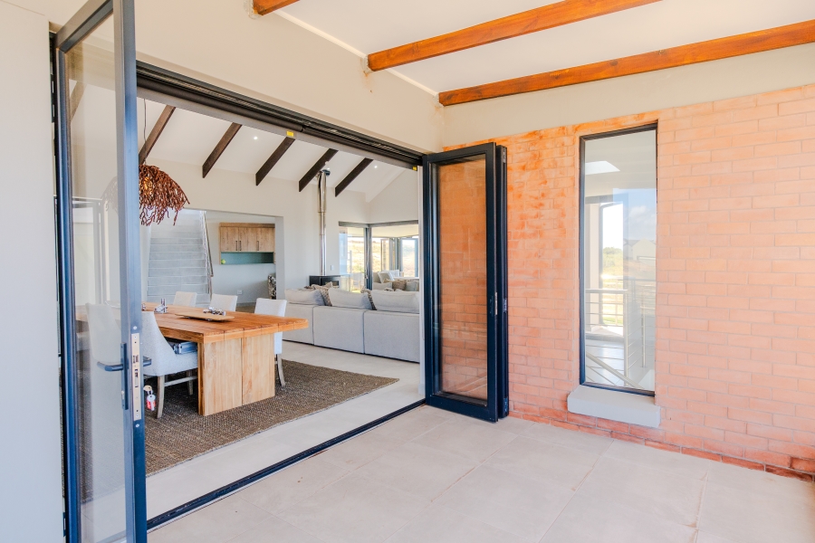4 Bedroom Property for Sale in Hartland Lifestyle Estate Western Cape